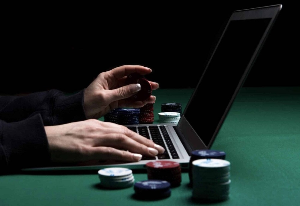 How To Make Money Playing Online Gambling Games