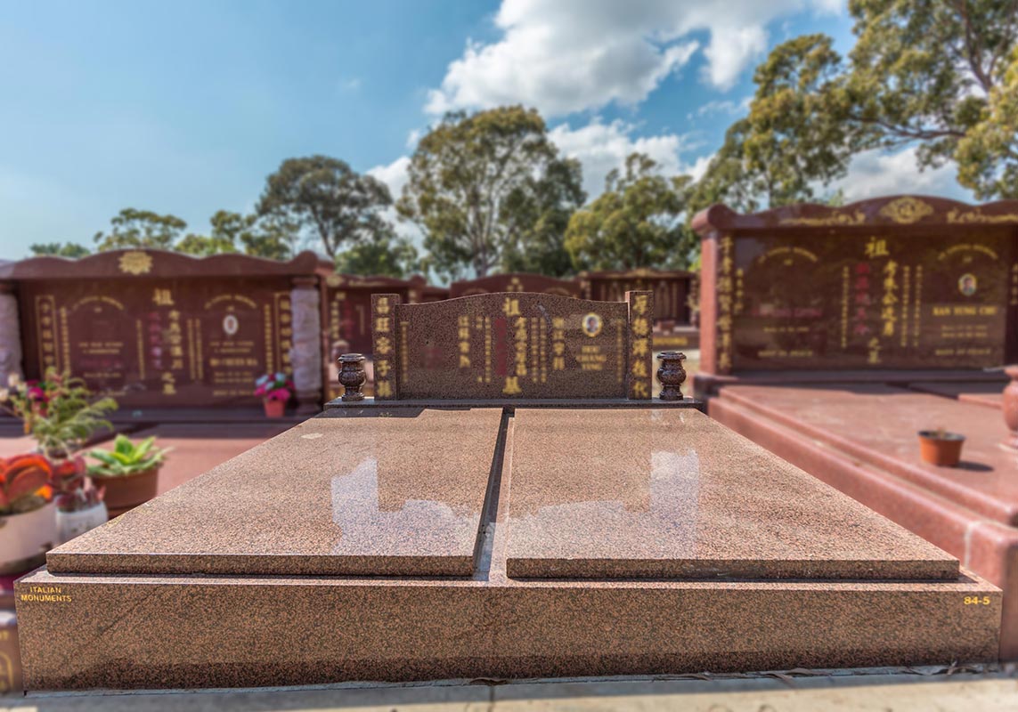 Choosing the Perfect Tombstone: A Guide to Headstones in Sydney