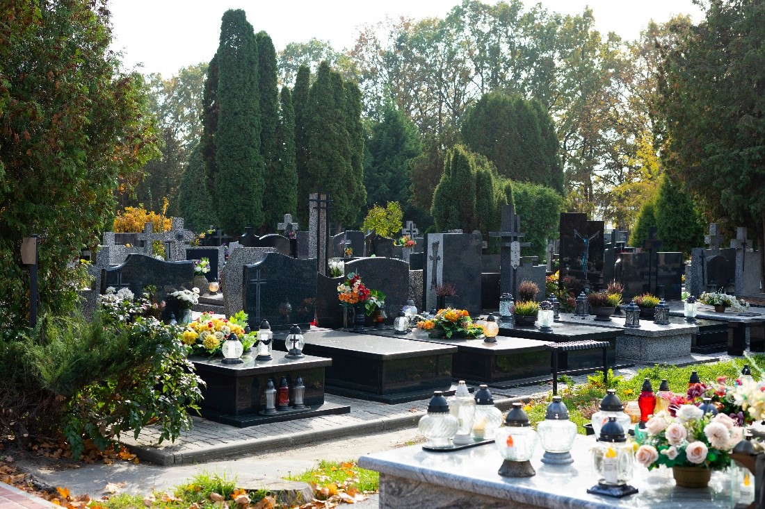 Choosing the Perfect Tombstone: A Guide to Headstones in Sydney